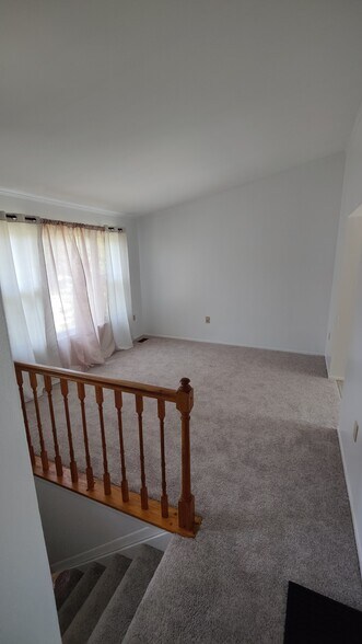 Building Photo - 7316A Castlemoor Rd