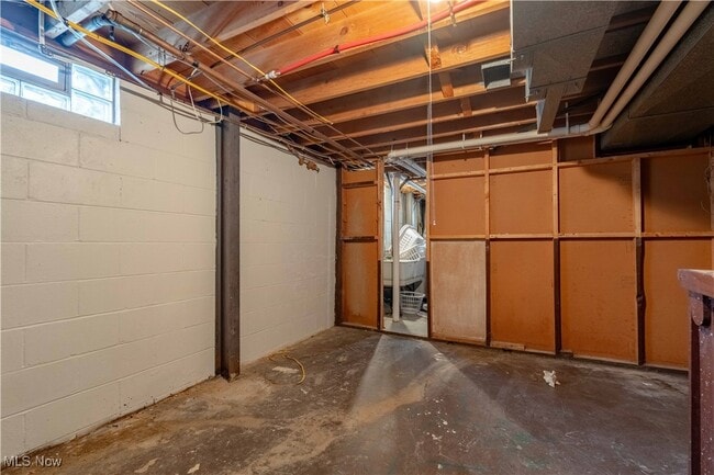 Building Photo - 1311 High St