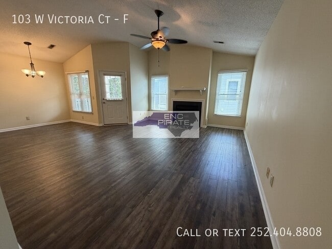 Building Photo - 103 W Victoria Ct