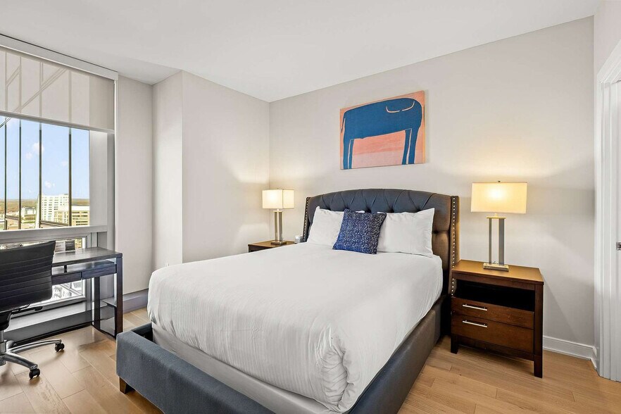 Building Photo - 355 Atlantic St