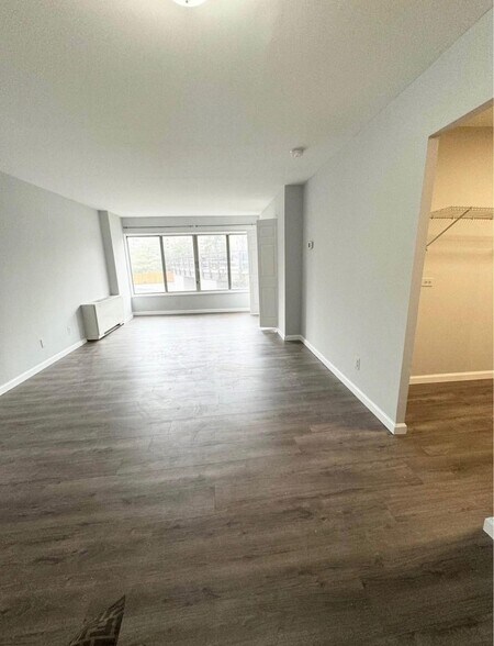Building Photo - 5340 Holmes Run Pky