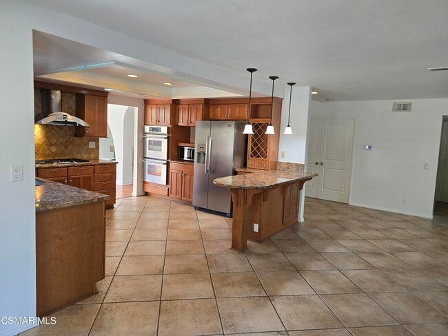 Building Photo - 2831 Shirley Dr