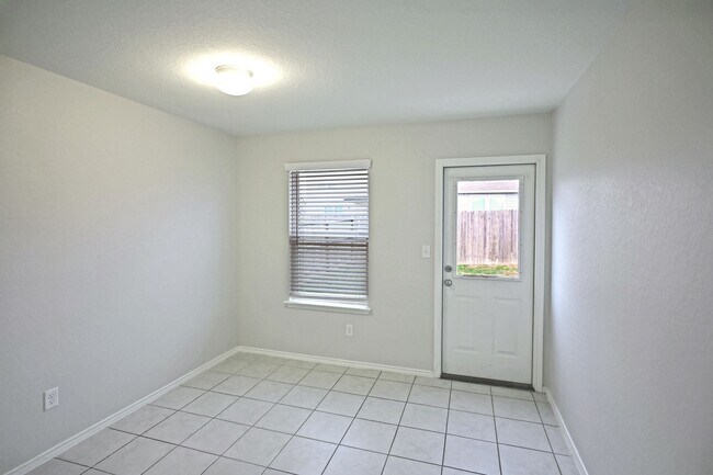 Building Photo - 458 Russian Sage