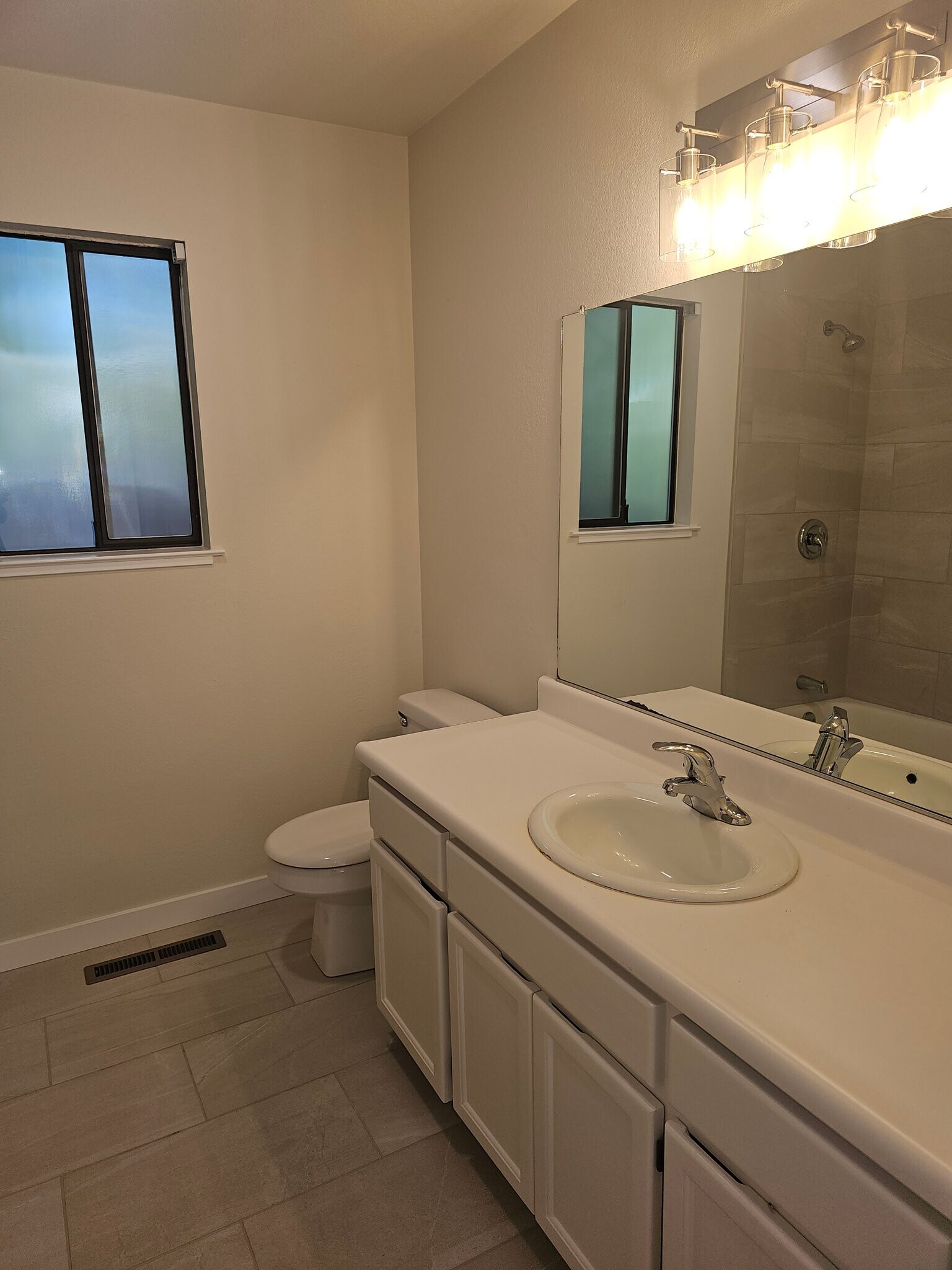 Building Photo - 1206 Rincon Meadows Ct