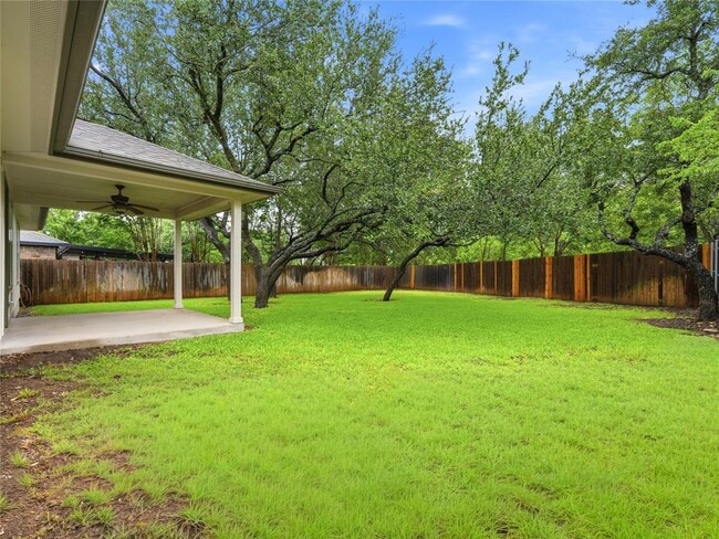 Building Photo - 1004 Downridge Dr