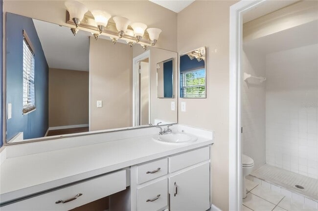 Building Photo - 7832 Barberry Dr