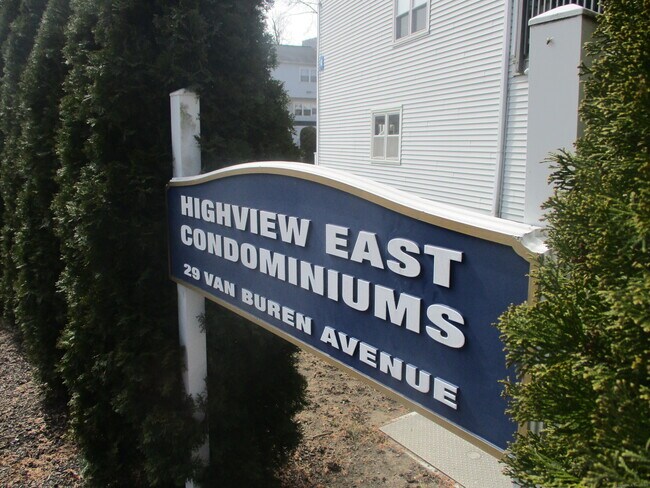 Primary Photo - 29 Van Buren Ave