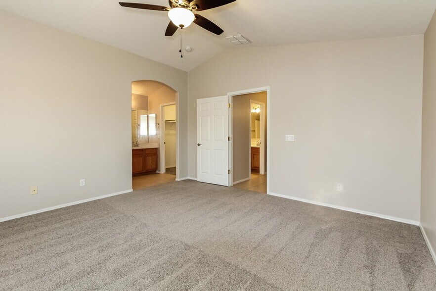 Building Photo - 13147 W Banff Ln