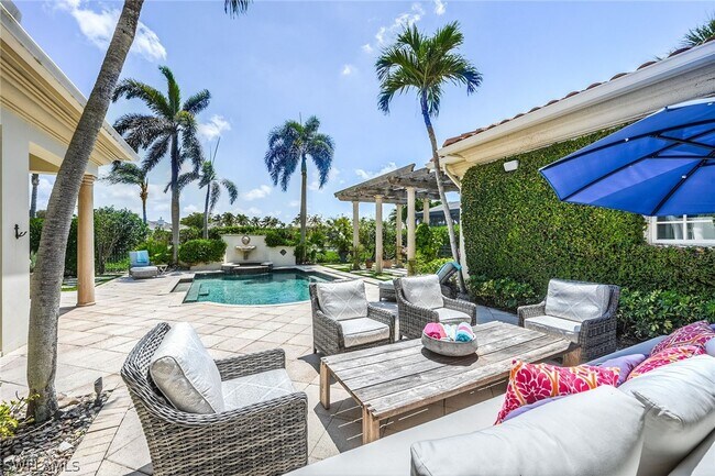 Building Photo - 2052 Isla Vista Ln