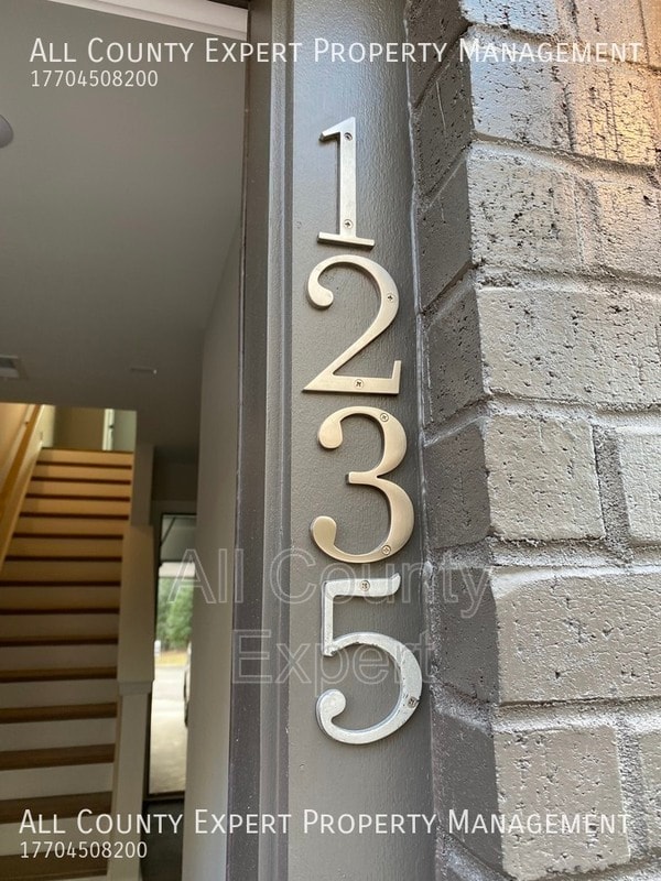 Building Photo - 1235 Cushenberry Ln