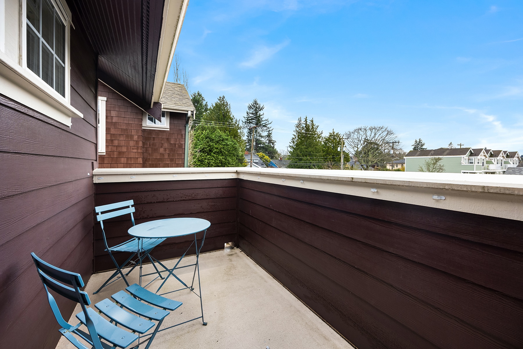 Building Photo - 5430 California Ave SW