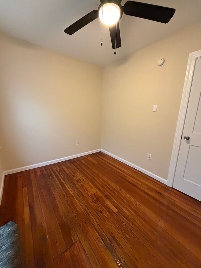 Building Photo - Section 8 approved! Newly renovated 4 bedroom, 1.5 bath