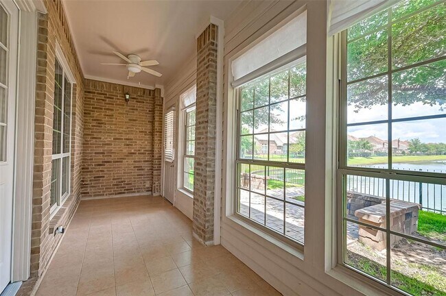 Building Photo - 11434 Elizabeth Brook Dr