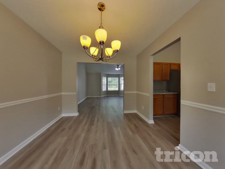 Building Photo - 816 Marcus Ln