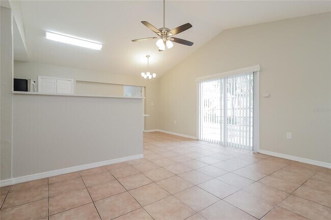Building Photo - 1510 Bavon Dr