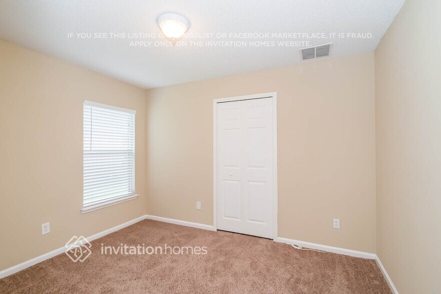 Building Photo - 129 Dragonfly Dr