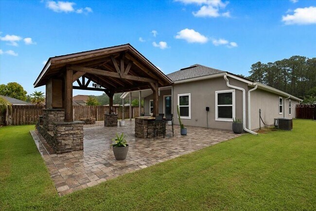 Building Photo - 27 Colorado Springs Way