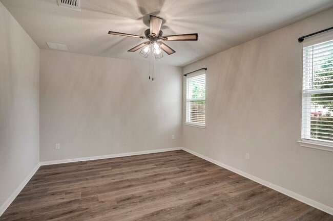 Building Photo - 14201 Handel Dr