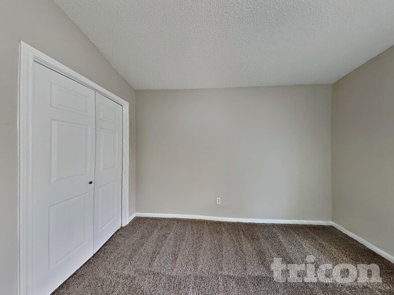 Building Photo - 3115 Kelling St