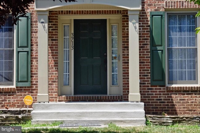 Building Photo - 3713 Stonewall Manor Dr
