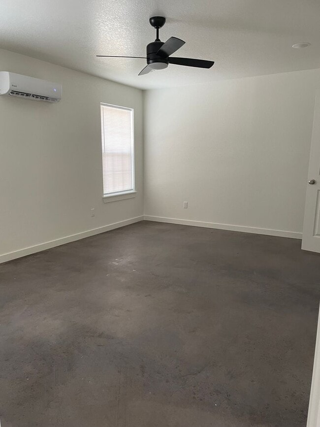 Building Photo - Brand new 2 bedroom 1.5 bath home