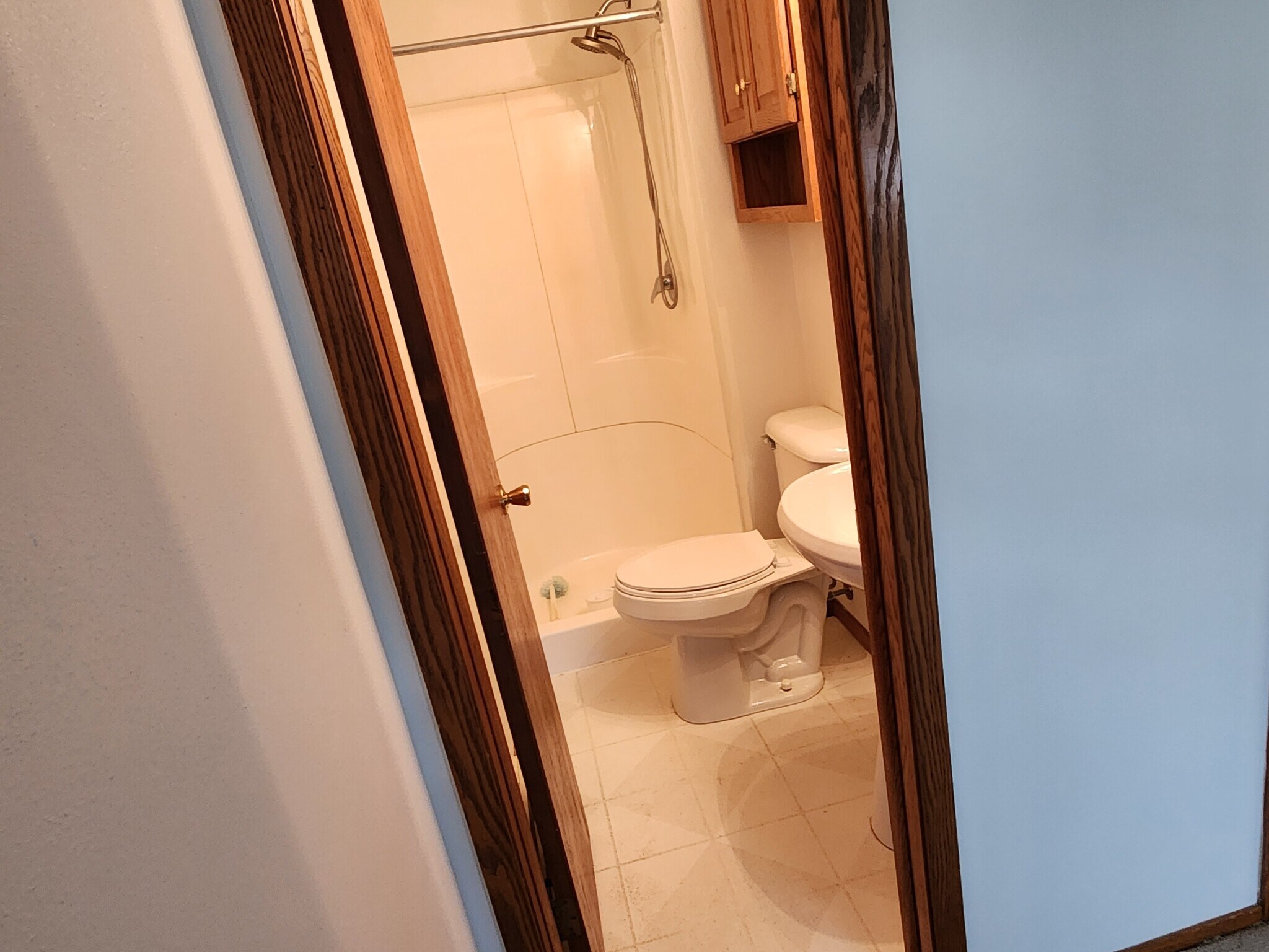 Building Photo - 2545 Southwood Dr