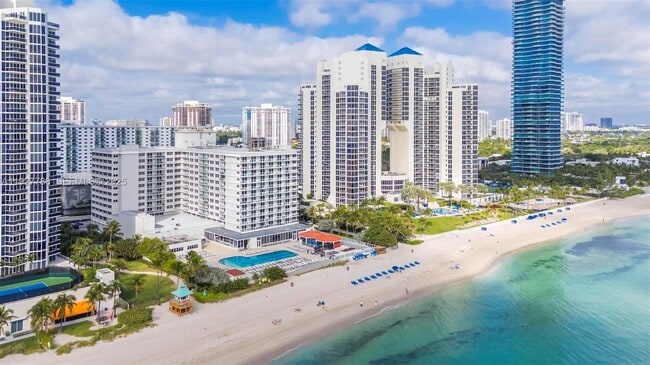 Building Photo - 19201 Collins Ave