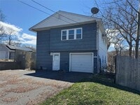 Building Photo - 40 Whitestone Rd