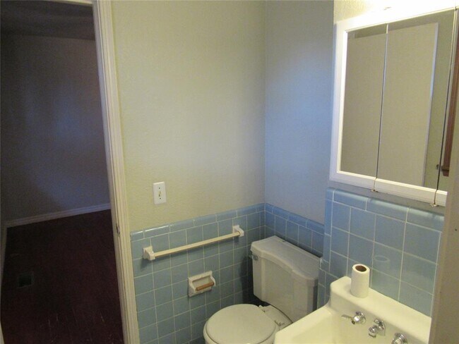 Building Photo - 9909 Sunnymeade Pl