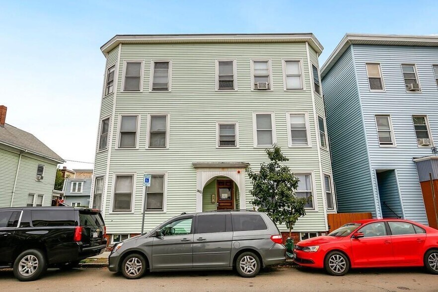 Building Photo - 310 Prospect St