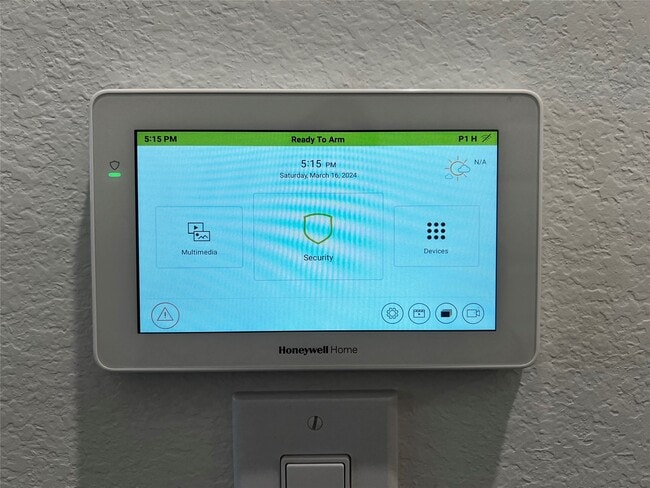 Building Photo - 3003 Lago Costa Dr