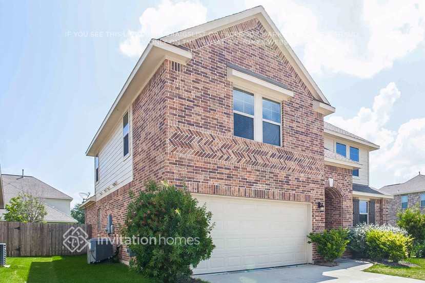 Building Photo - 1307 Ainsley Way Dr