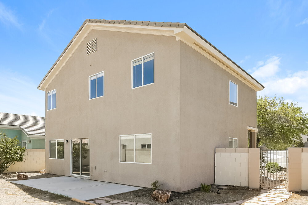 Building Photo - 3940 Camryn Holly St