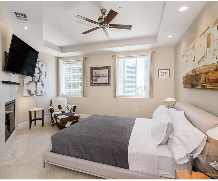 Building Photo - 1505 Elm St