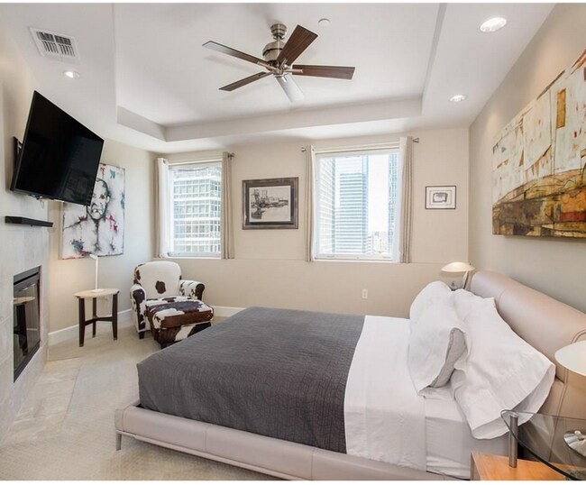 Building Photo - 1505 Elm St