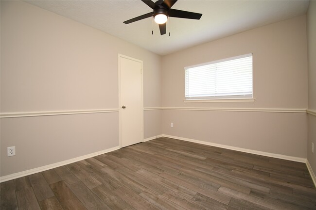 Building Photo - 12331 Westwold Dr