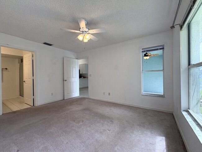 Building Photo - 133 Wading Bird Cir