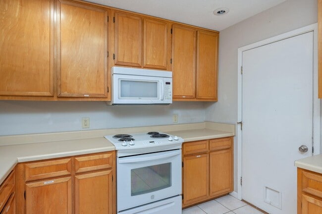 Building Photo - 96 Catamaran Ln