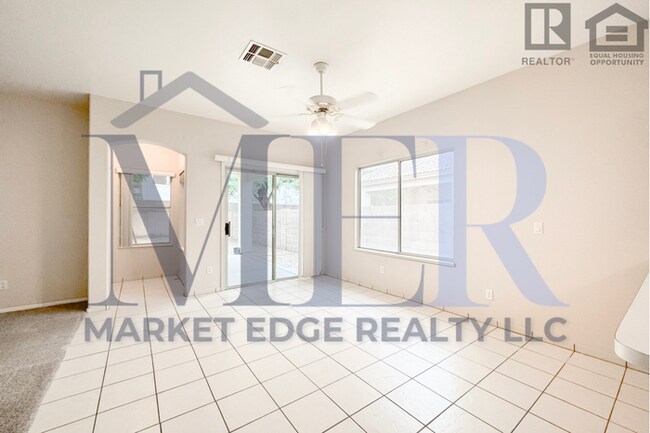 Building Photo - 3Bed/2Bath Home in 55+ Community in Peoria! $399 MOVE-IN SPECIAL! Ready for Immediate Move-In!