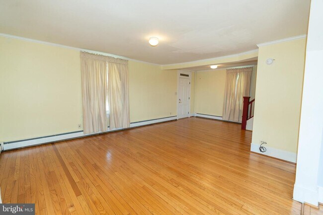 Building Photo - 4635-4637 Norrisville Rd