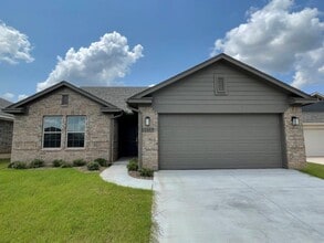 Building Photo - 13609 Watson Dr
