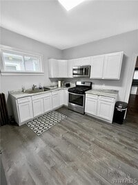 Building Photo - 36 19th St