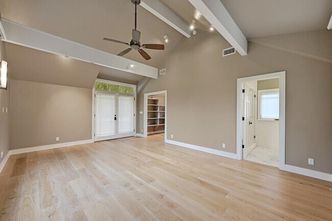 Building Photo - 307 Laurel Valley Rd