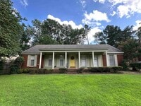 Building Photo - 8009 Farmington Blvd