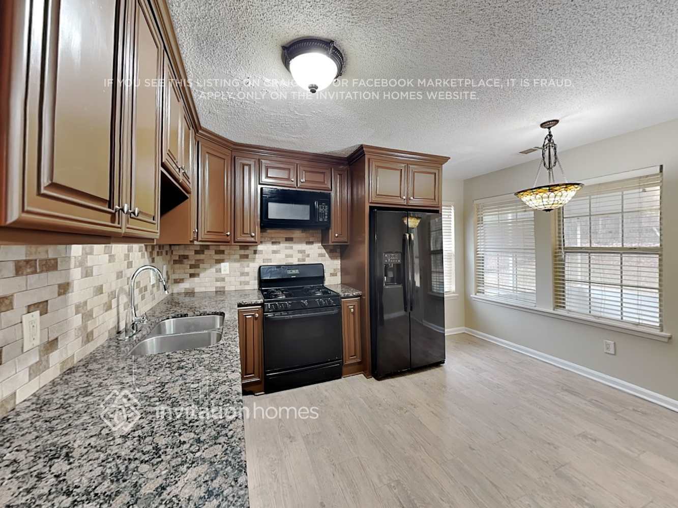 Building Photo - 7505 Stonehenge Way