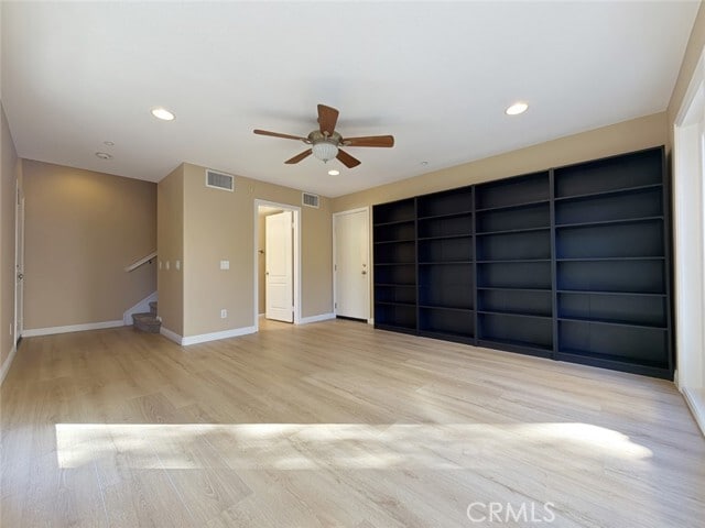 Building Photo - 274 Tustin Field Dr