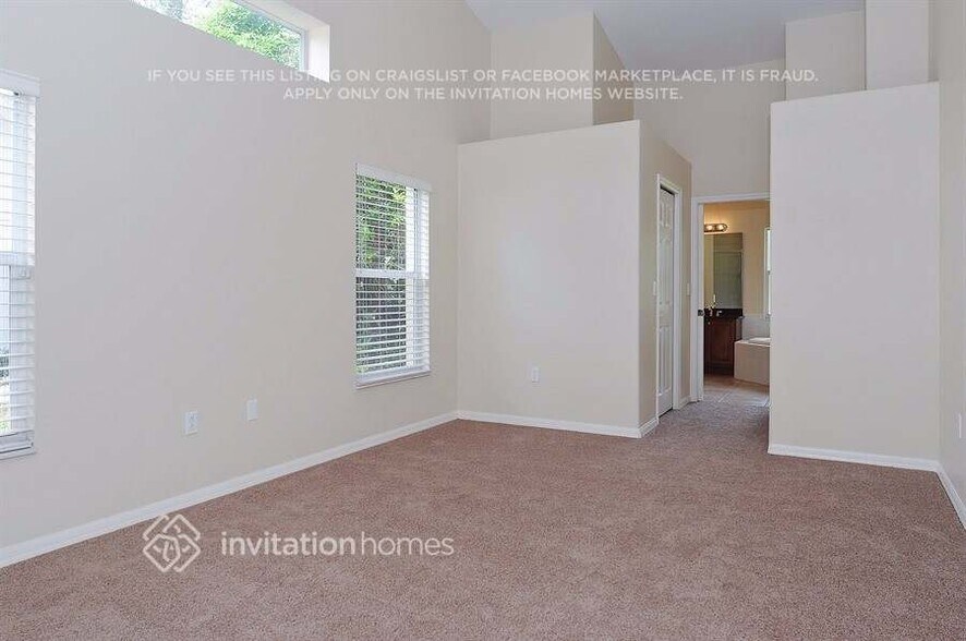 Building Photo - 5547 Foxtail Ct