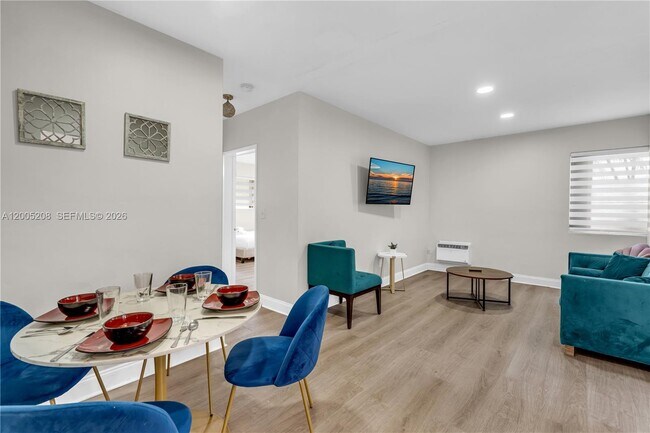 Building Photo - 10006 E Bay Harbor Dr