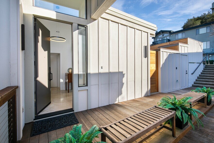 Building Photo - 26 Spyglass Hl