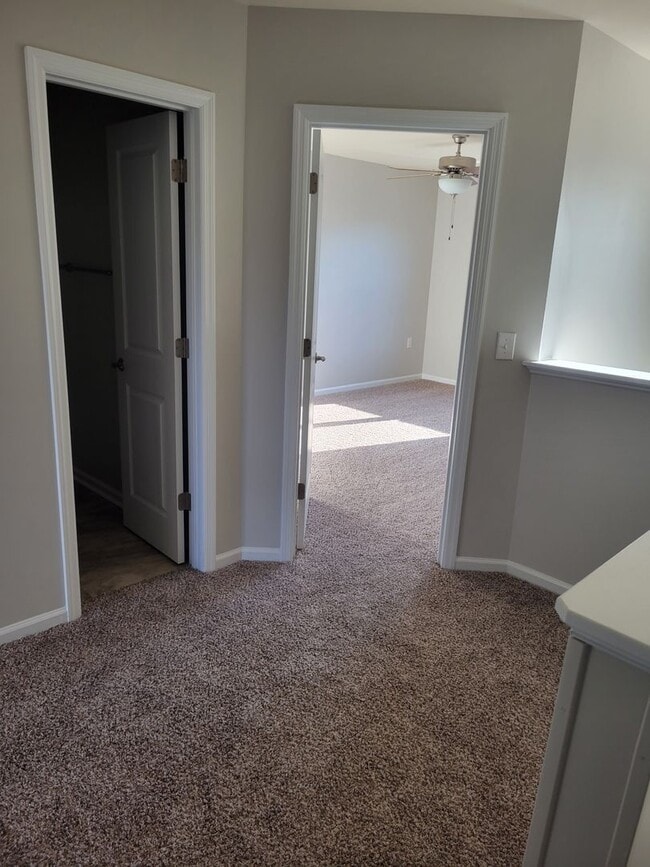 Building Photo - 247 Boyington Pl Rd